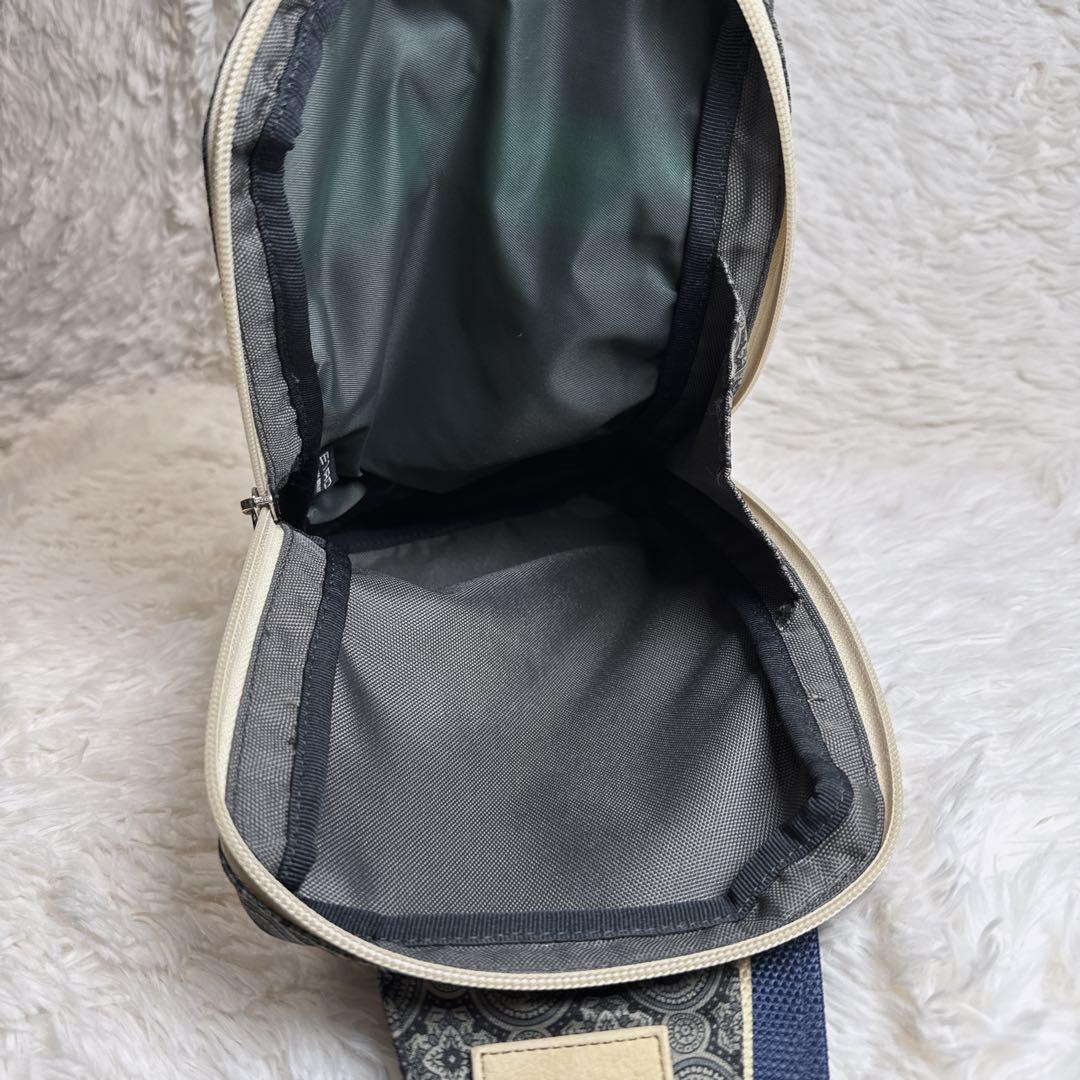 ポン子 様 ETRO エトロ ペイズリー柄 ボディバッグ ショルダー グレー系.