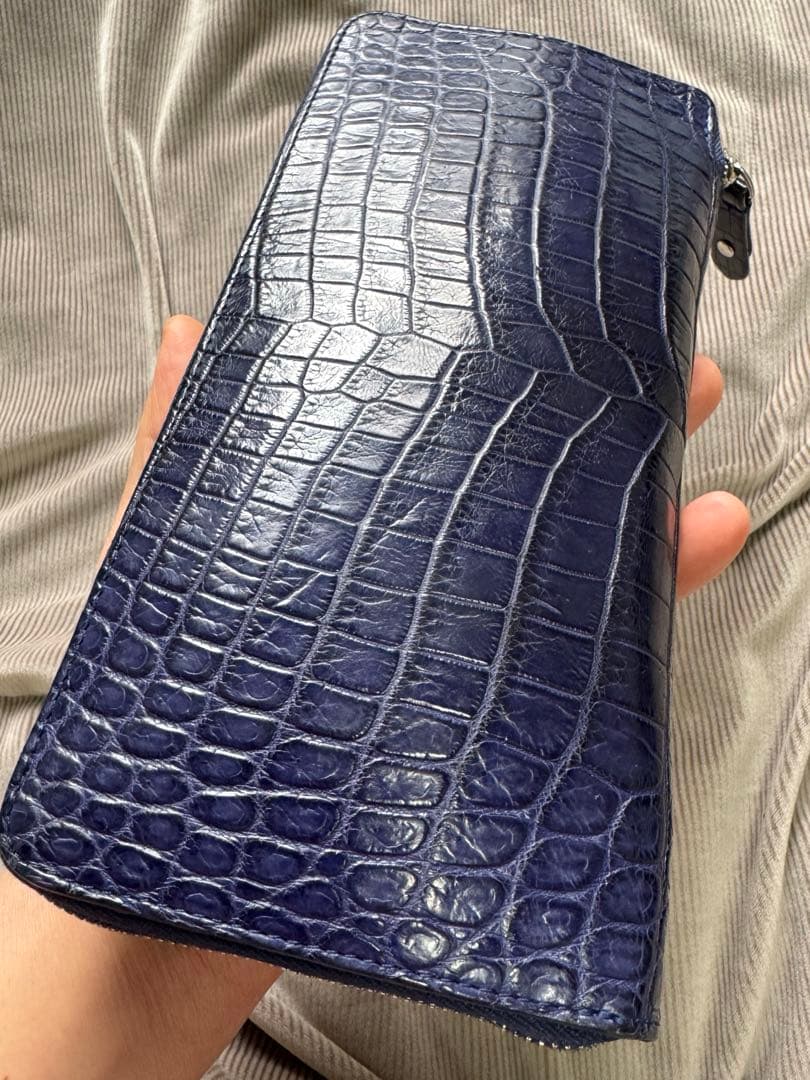 渋い！　ナイルクロコダイル　長財布　クラッチ　ネイビー　センター1枚革