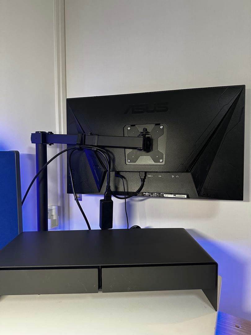 ASUS 液晶モニター 「モニター本体・モニターアーム・ケーブル・パソコン台」