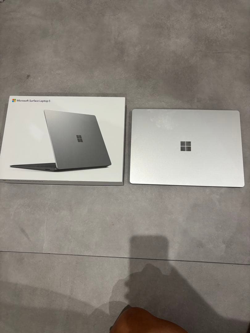 Microsoft Surface Laptop 5 シルバー 13.5インチ