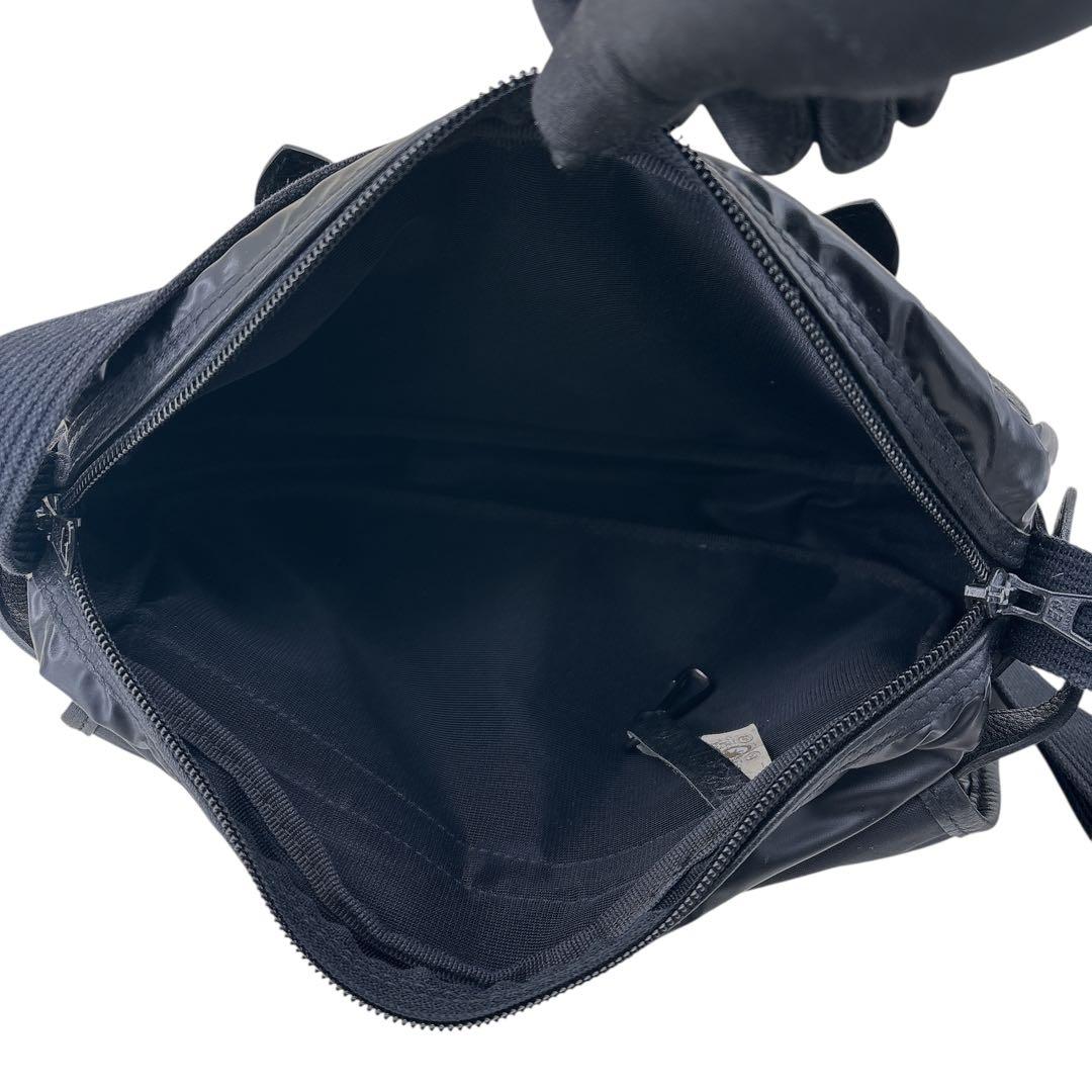 【美品】ハンティングワールド メッセンジャーバッグ サコッシュ バチュークロス