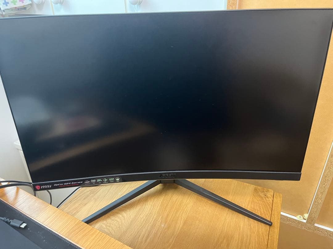 MSI Optix G24C4 カーブ型モニター 24インチ　144 hz