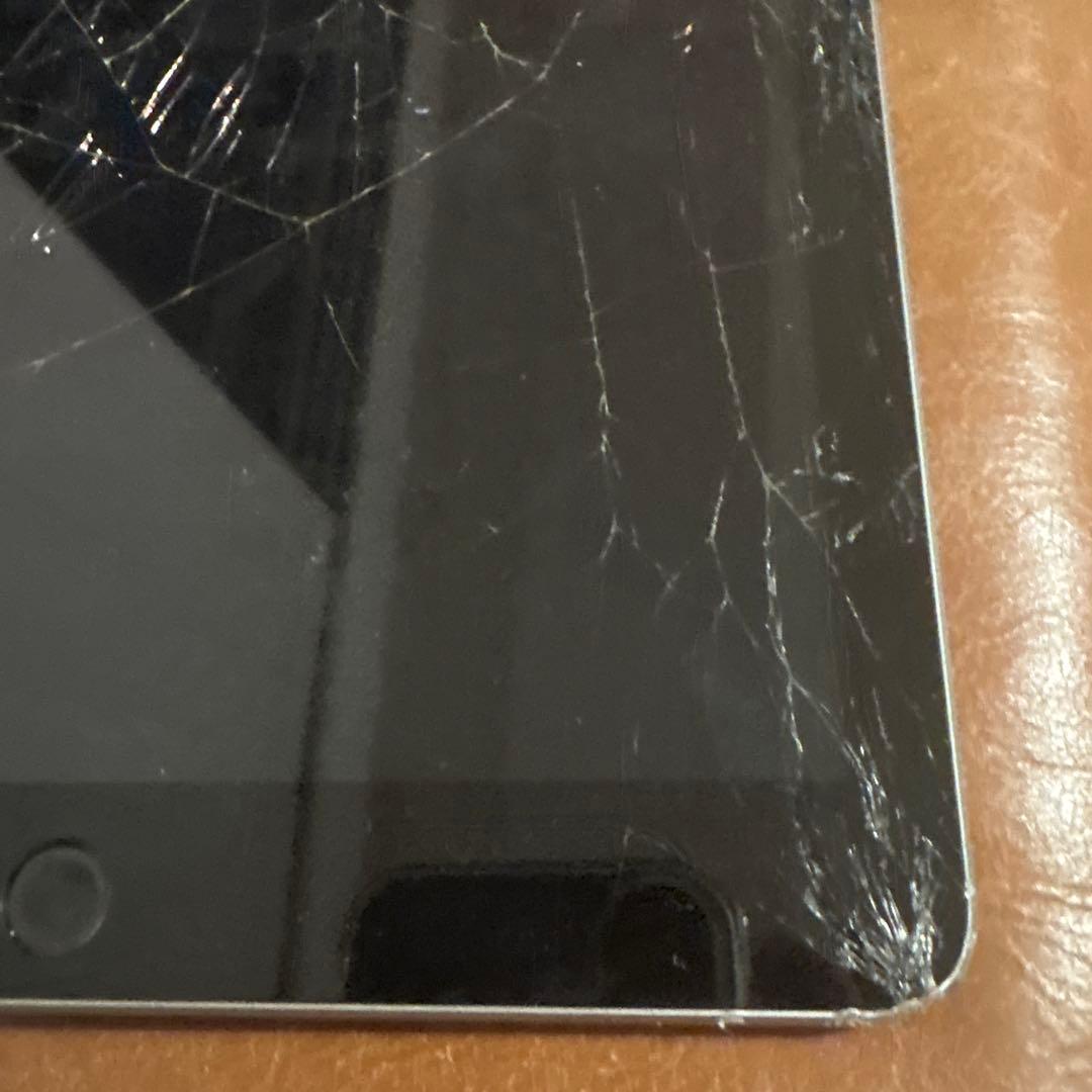 ジャンク iPad (第6世代)128GB