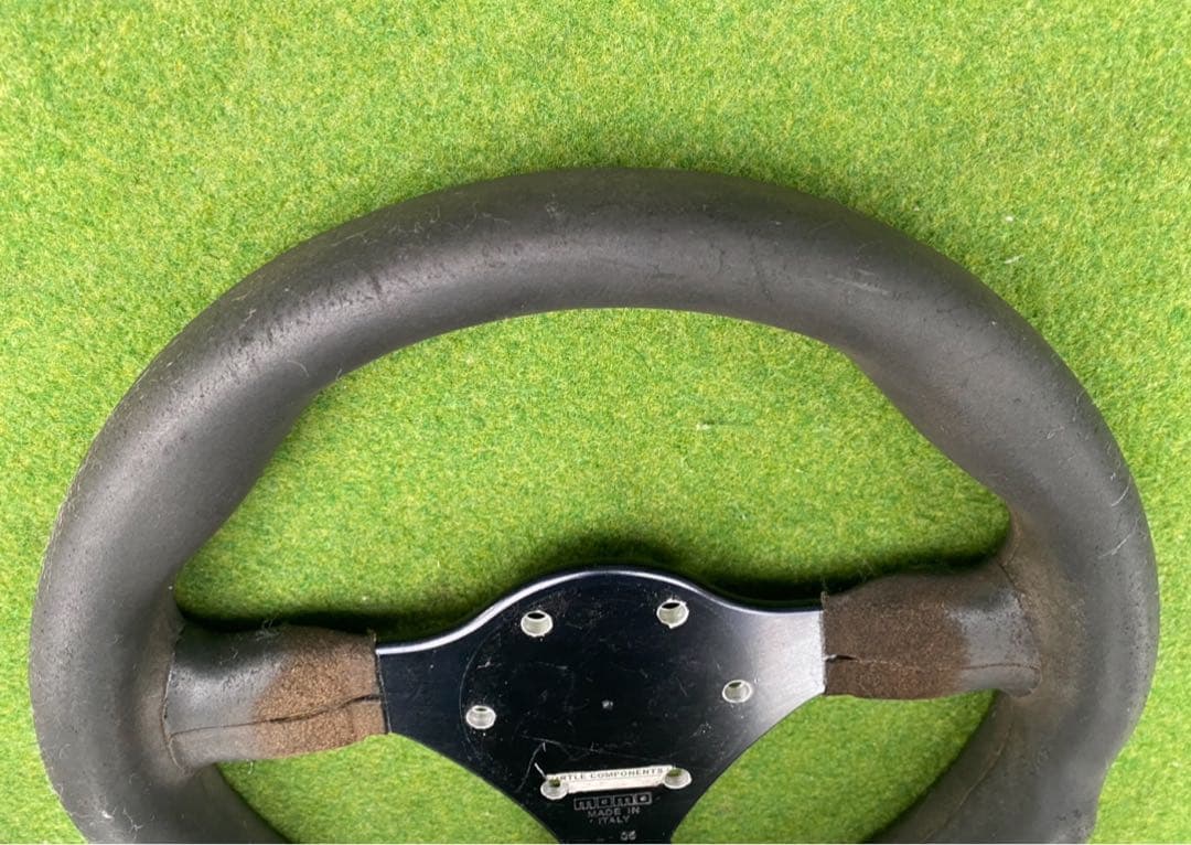 MOMO ステアリング 本体