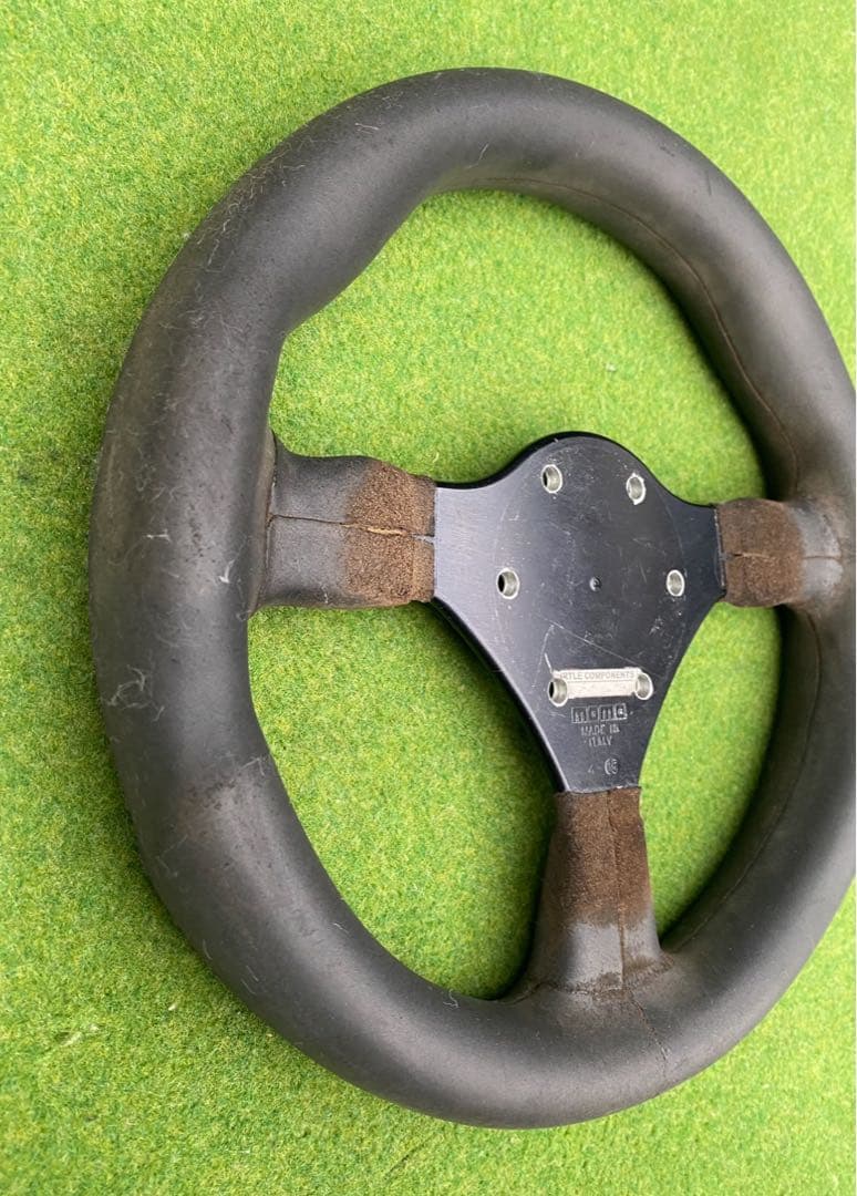 MOMO ステアリング 本体