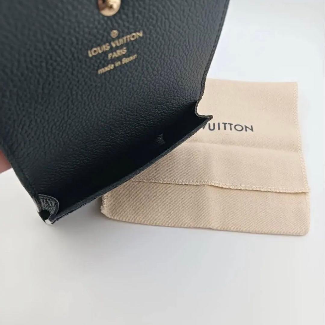 ルイヴィトン アンヴェロップカルトドゥヴィジット ノワール 名刺入れ