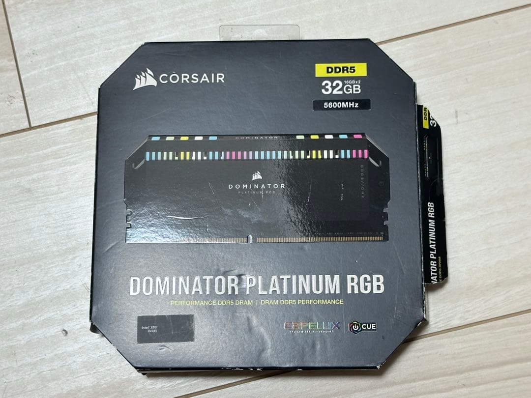 メモリー CORSAIR DOMINATOR 32GB DDR5 5600mhz