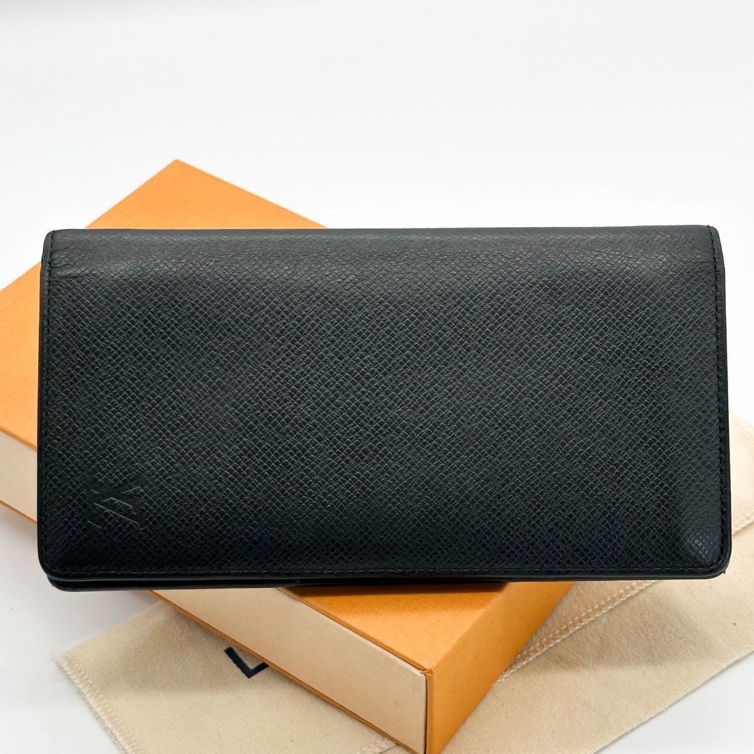 【使用わずか】ルイヴィトン ポルトフォイユ ブラザ タイガ ブラック 二つ折り