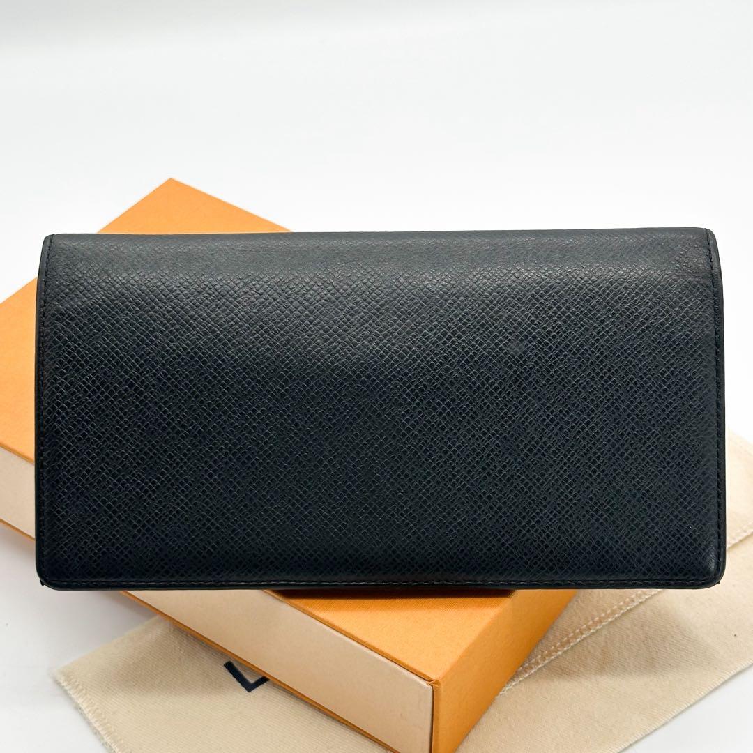 【使用わずか】ルイヴィトン ポルトフォイユ ブラザ タイガ ブラック 二つ折り