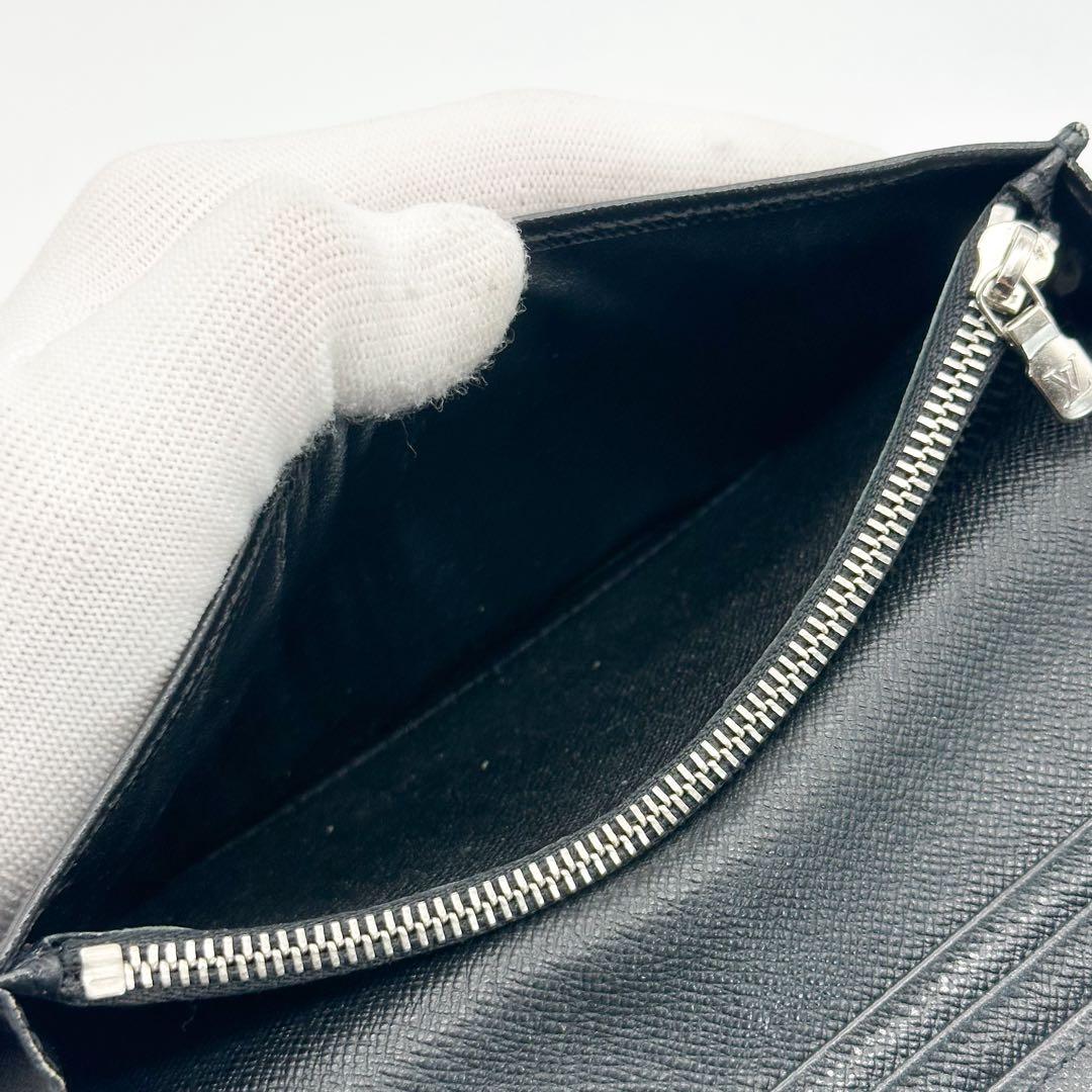 【使用わずか】ルイヴィトン ポルトフォイユ ブラザ タイガ ブラック 二つ折り