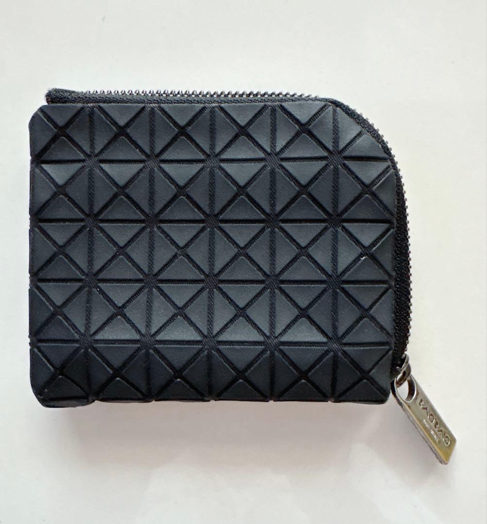 小物 BAOBAO ISSEY MIYAKE CLAM WALLET