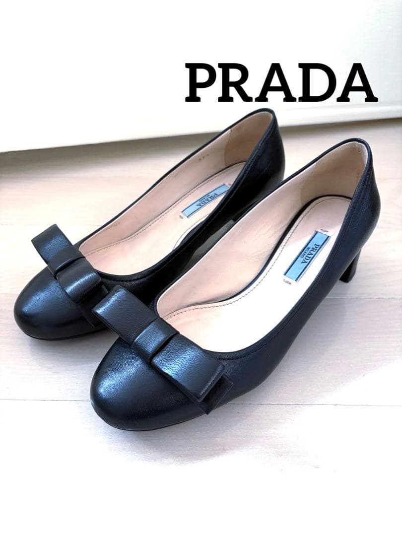 PRADA プラダ　リボン付き 黒パンプス 中ヒール