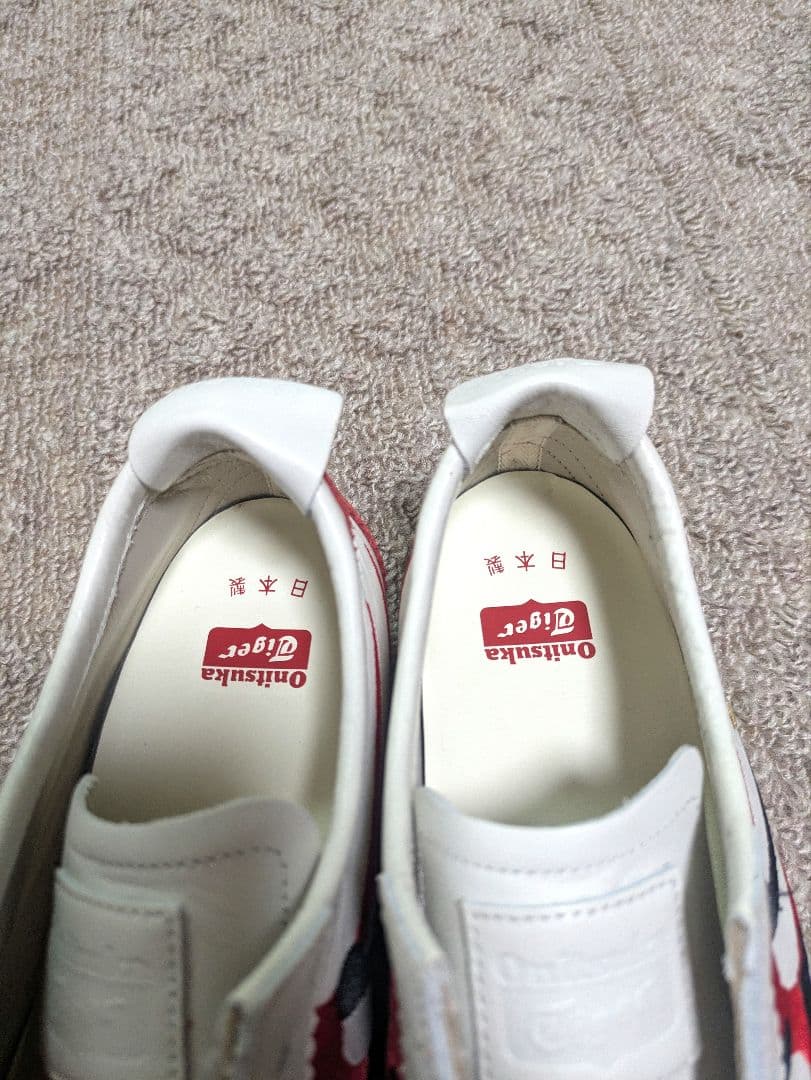 むらカキ【Onitsuka Tiger】MEXICO 66 DELUXE