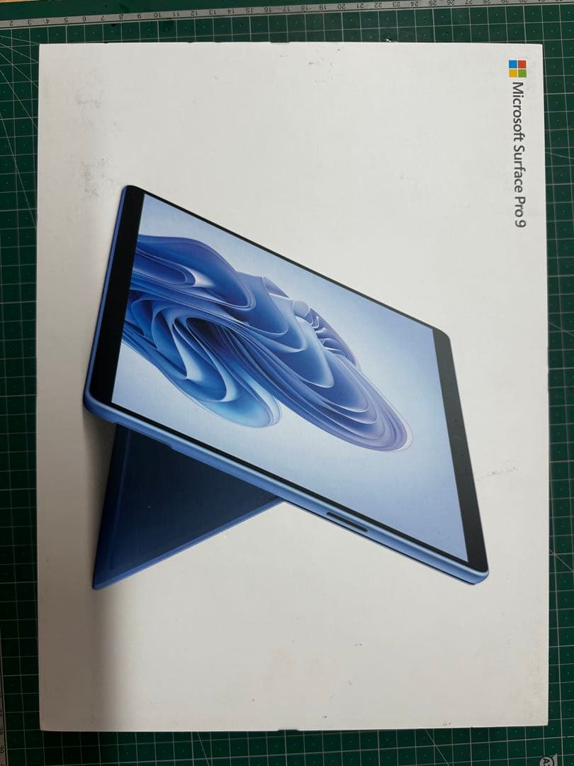 新品SurfacePro9 i5 8GB 256GB+キーボード