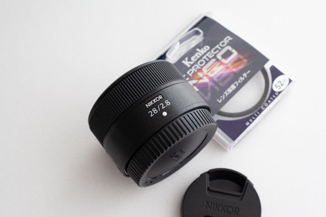 Nikon ニコン NIKKOR Z 28mm F2.8 元箱付属品