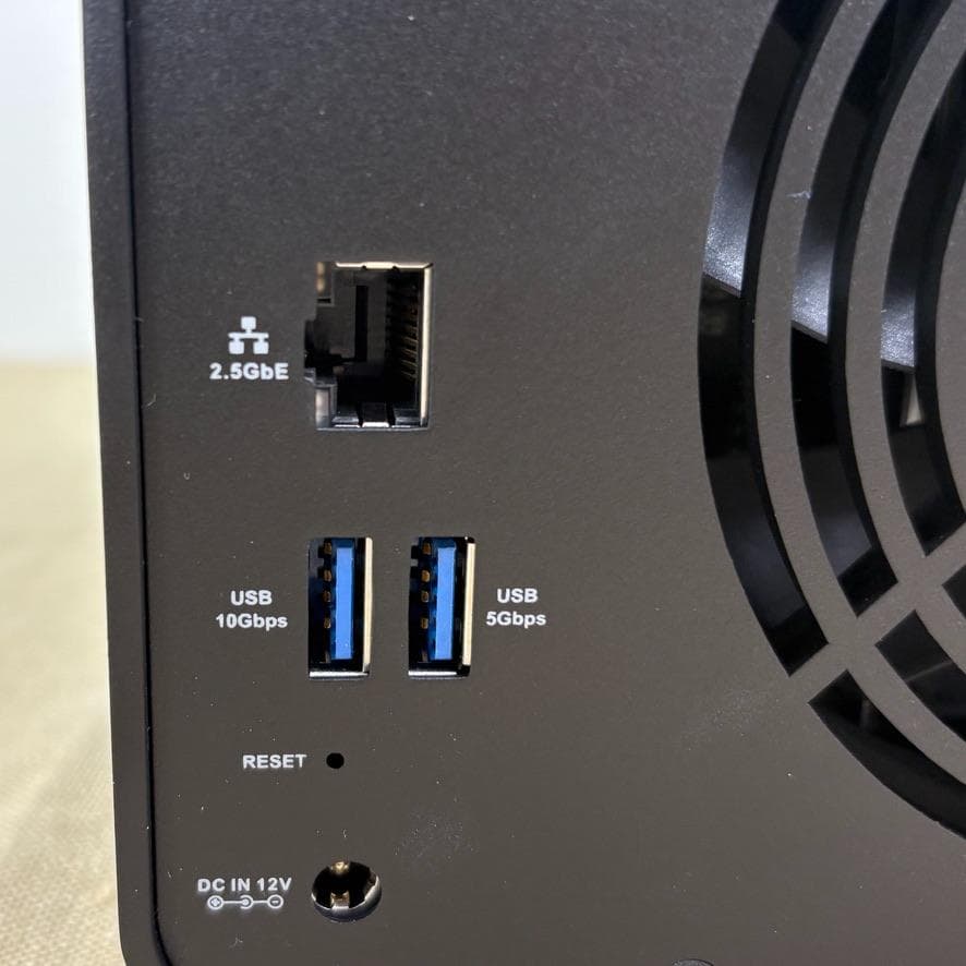 【NAS：4ベイ】TERRAMASTER F4‑425 （ディスク別売）