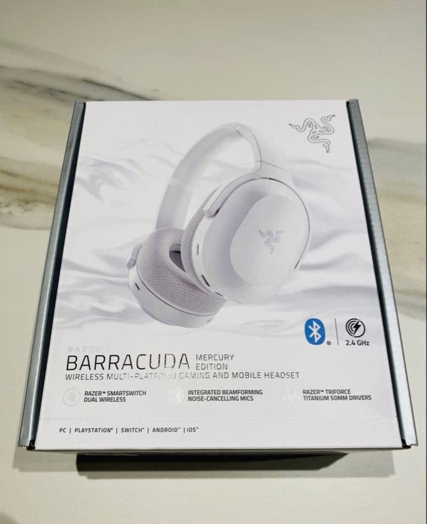 ヘッドホン Razer BARRACUDA MERCURY EDITION