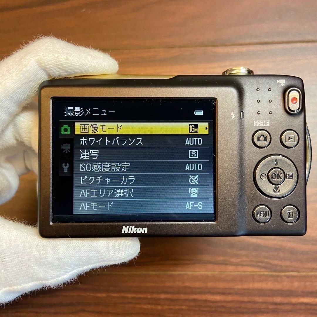 Nikon coolpix S3300 デジカメ 3162