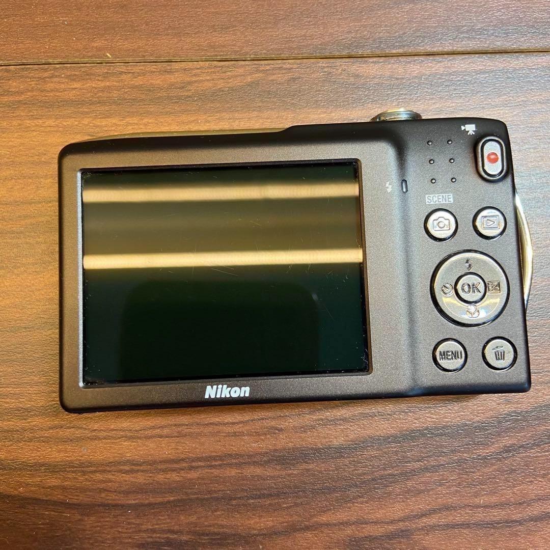 Nikon coolpix S3300 デジカメ 3162