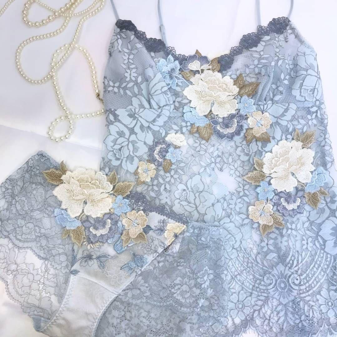 サルート59【 フォークロア】 キャミソールLサイズ 定価22000円 店舗限定