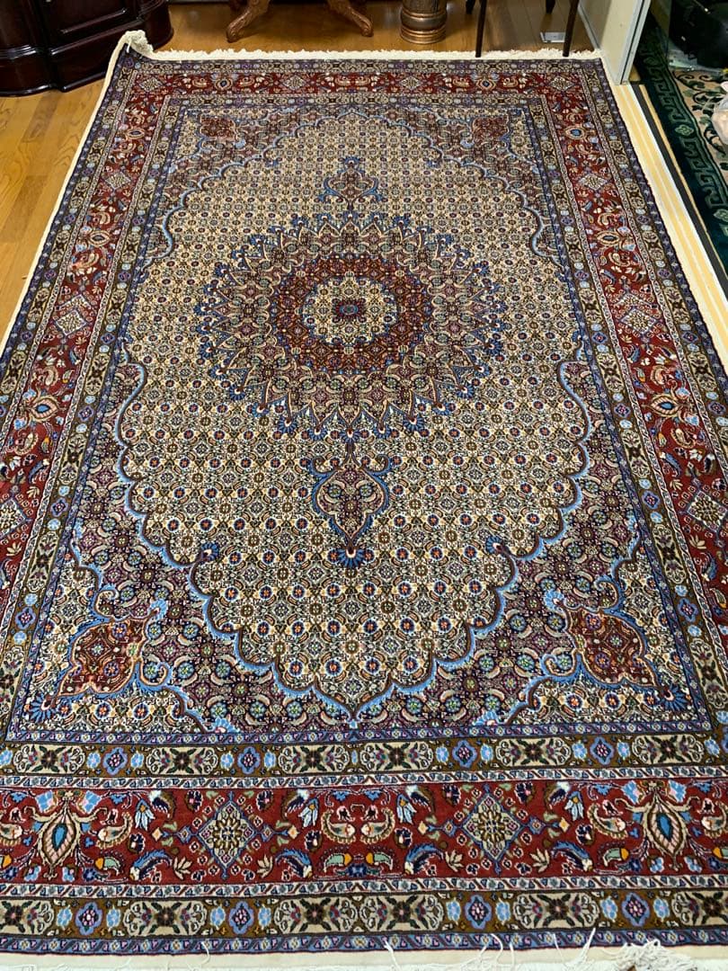 送料込み！　ペルシャ絨毯 イラン シルク 307×197