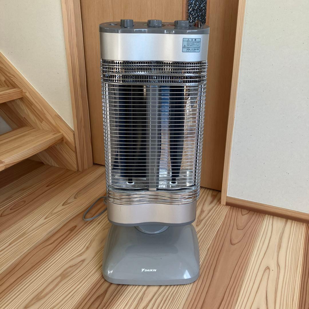 ダイキン　電気ヒーター