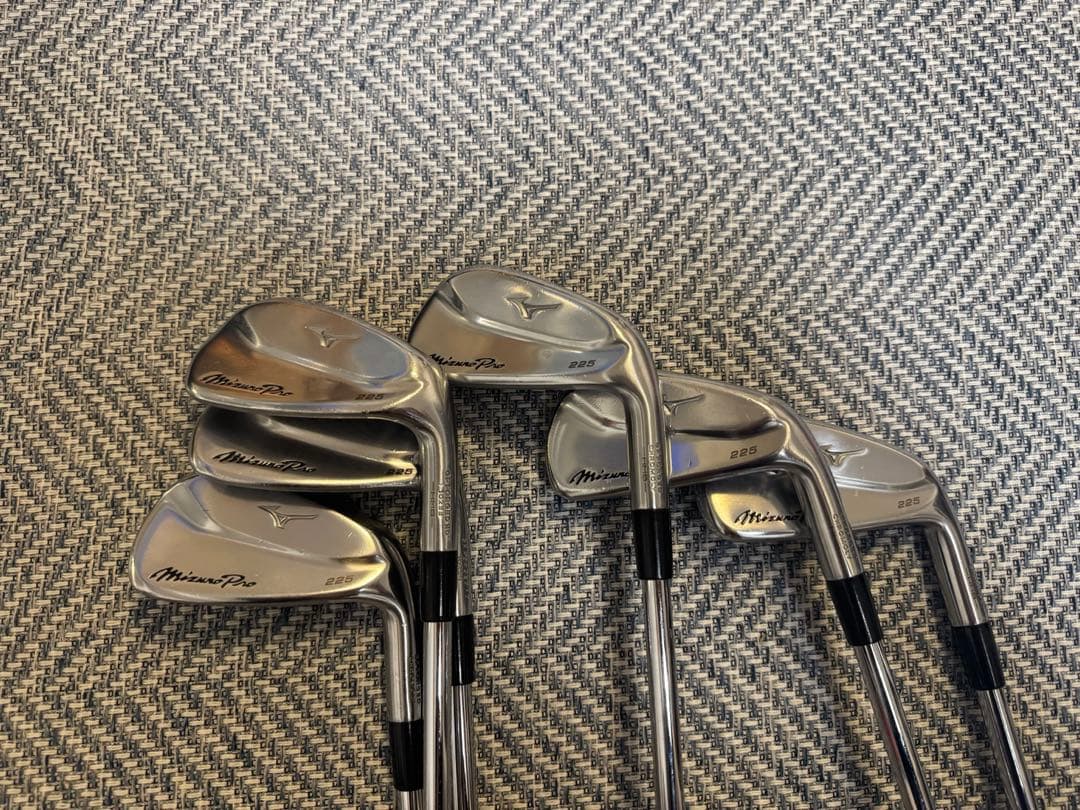 ミズノプロ225 アイアン　6本セット