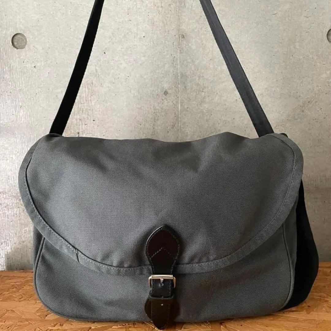 《エルベシャプリエ × アウトドアプロダクツ》 ショルダーバッグ