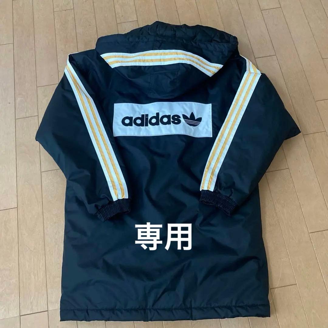 ☆アディダスオリジナルス　ベンチコート☆