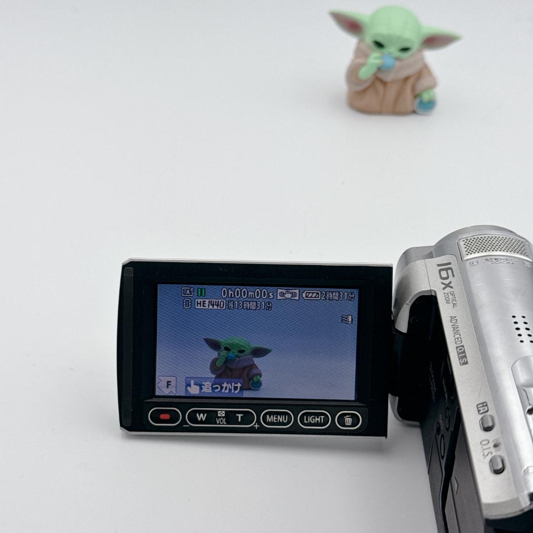 【良品】Panasonic デジタルハイビジョンビデオカメラ HDC-TM30