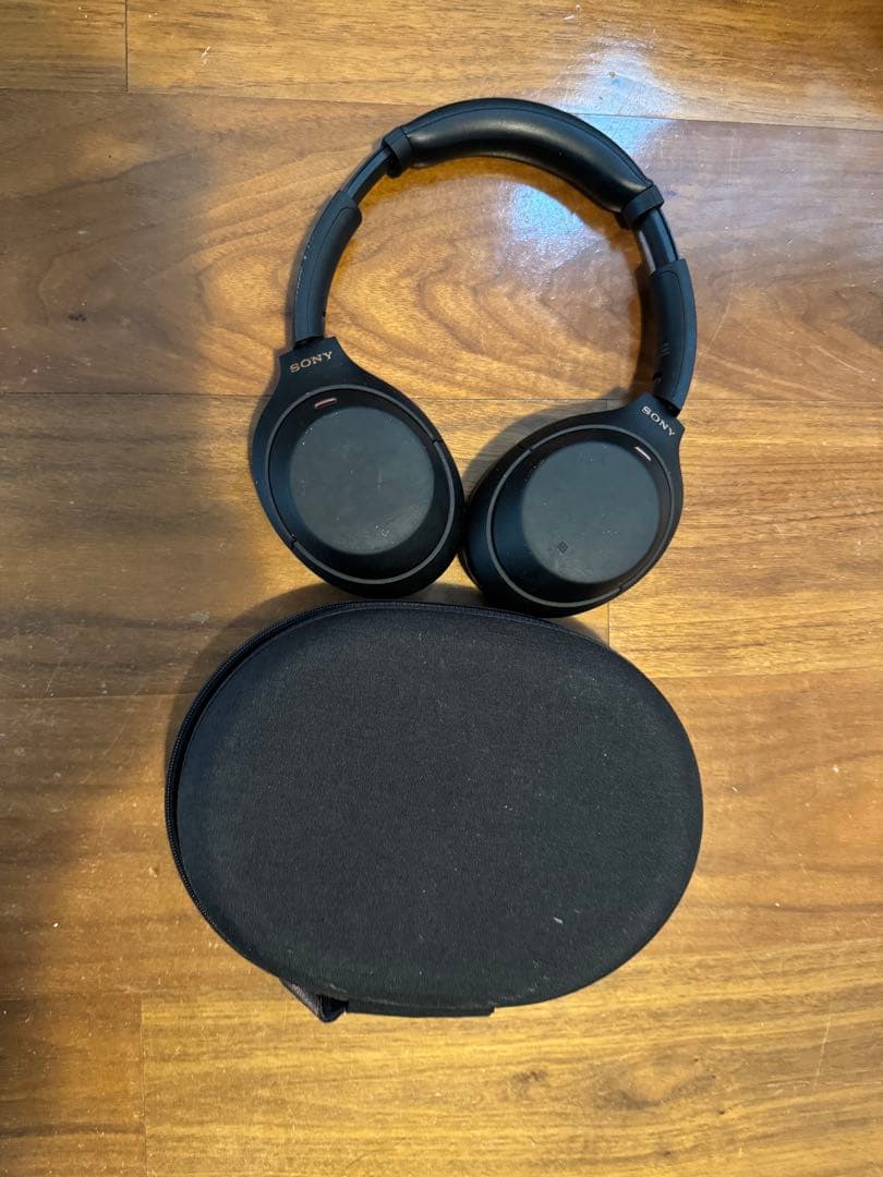 Sony WH-1000-XM4 ワイヤレスヘッドホンケース付き