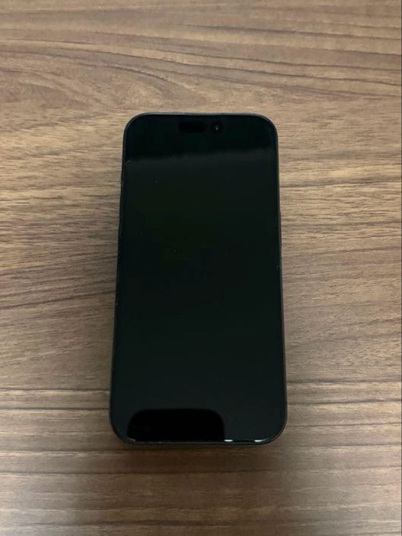 Apple iPhone 15 Pro 256GB ブラックチタニウム