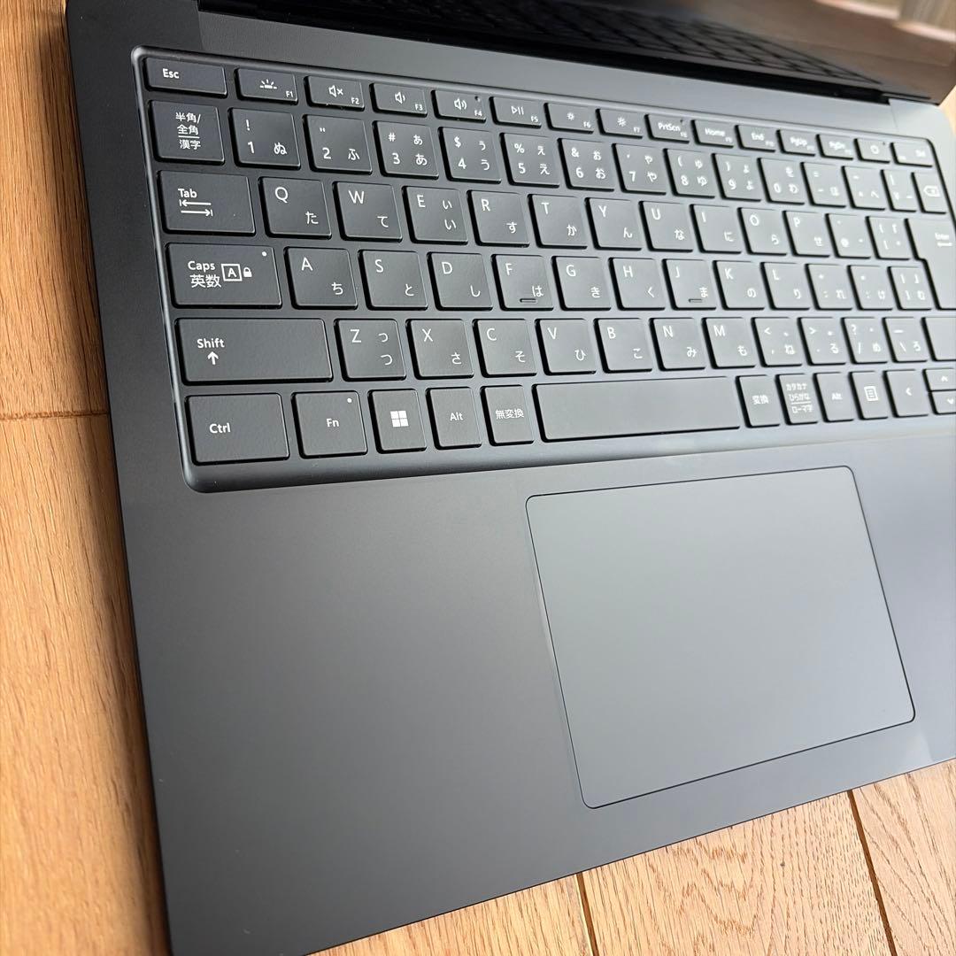 Surface Laptop 4 / i5 / 8GB / 即使用可　ノート