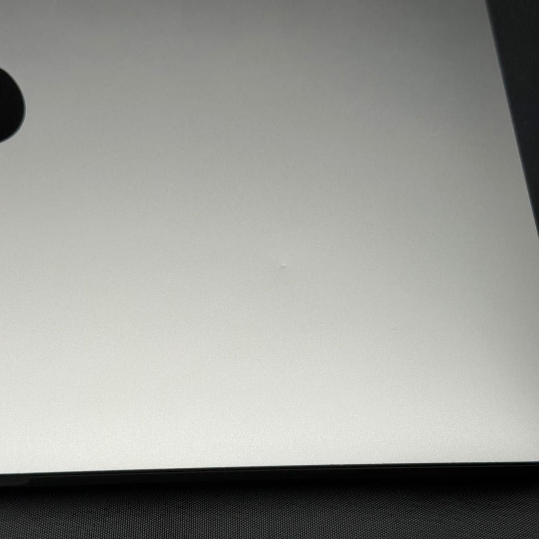 MacBook Pro 2020 M1 MYD92J/A シルバー　完品