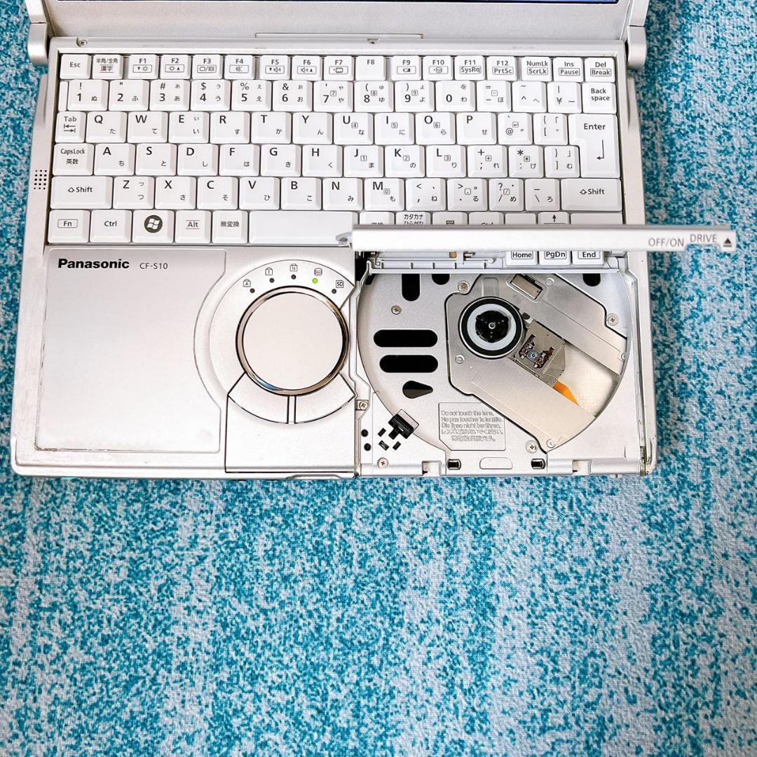 パナソニック ノートパソコン CF-S10 SSD240GB 光学式ドライブ内臓