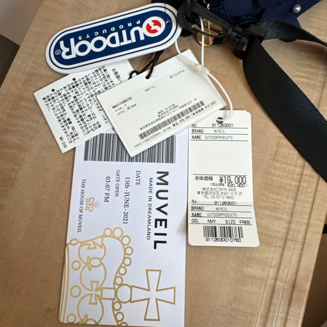 新品　MUVEIL OUTDOOR コラボ　斜めがけバッグ