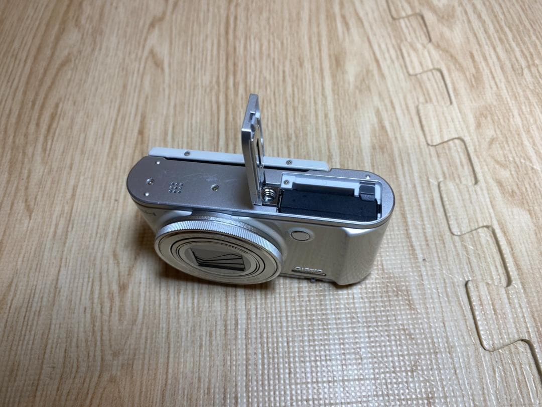 EXILIM EX-ZR3200 デジタルカメラCASIO