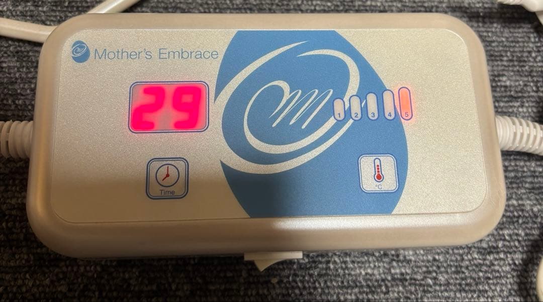 EBM マザーズエンブレイス　温熱美容器