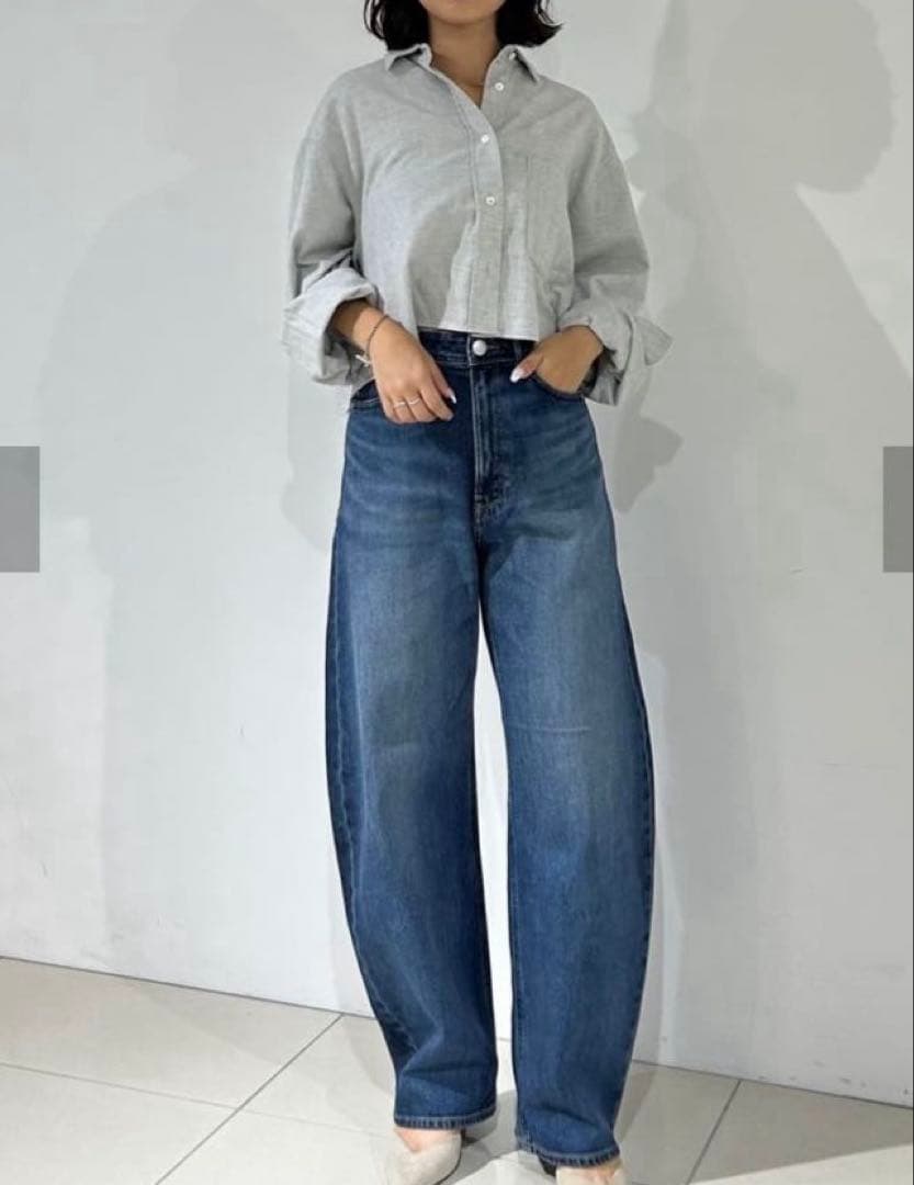 ヤヌーク カーブテーパード LAURA 22 YANUK 定価31,900円