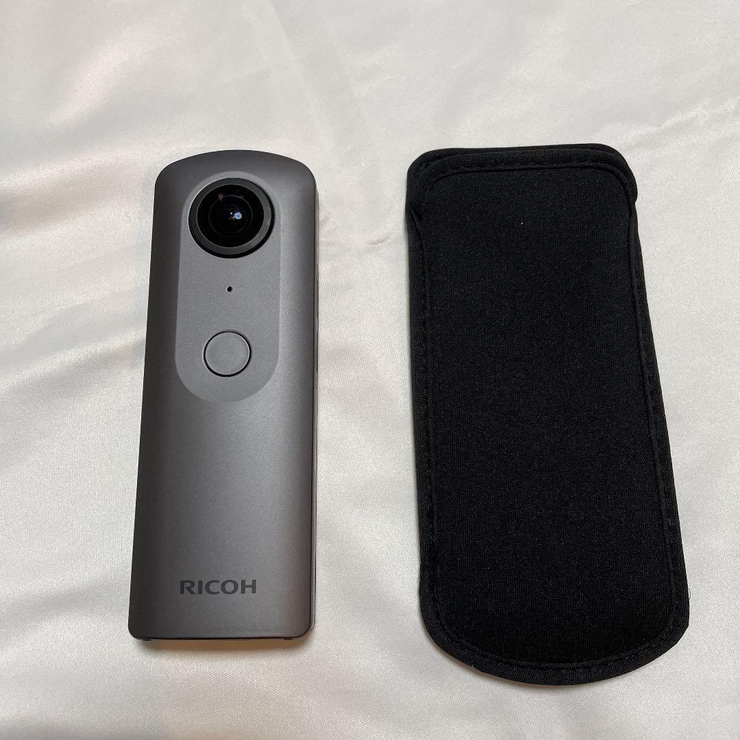 RICHO THETA V360度カメラ