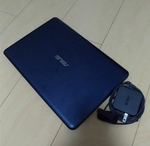 その他ノートPC本体 ASUS EeeBook X205TA