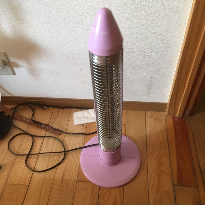 電気ヒーター KOIZUMI KKS-0612/W