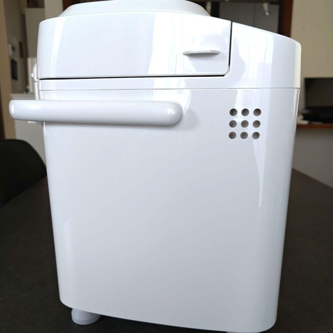 パナソニックホームベーカリーSD-MT4-W 2024年