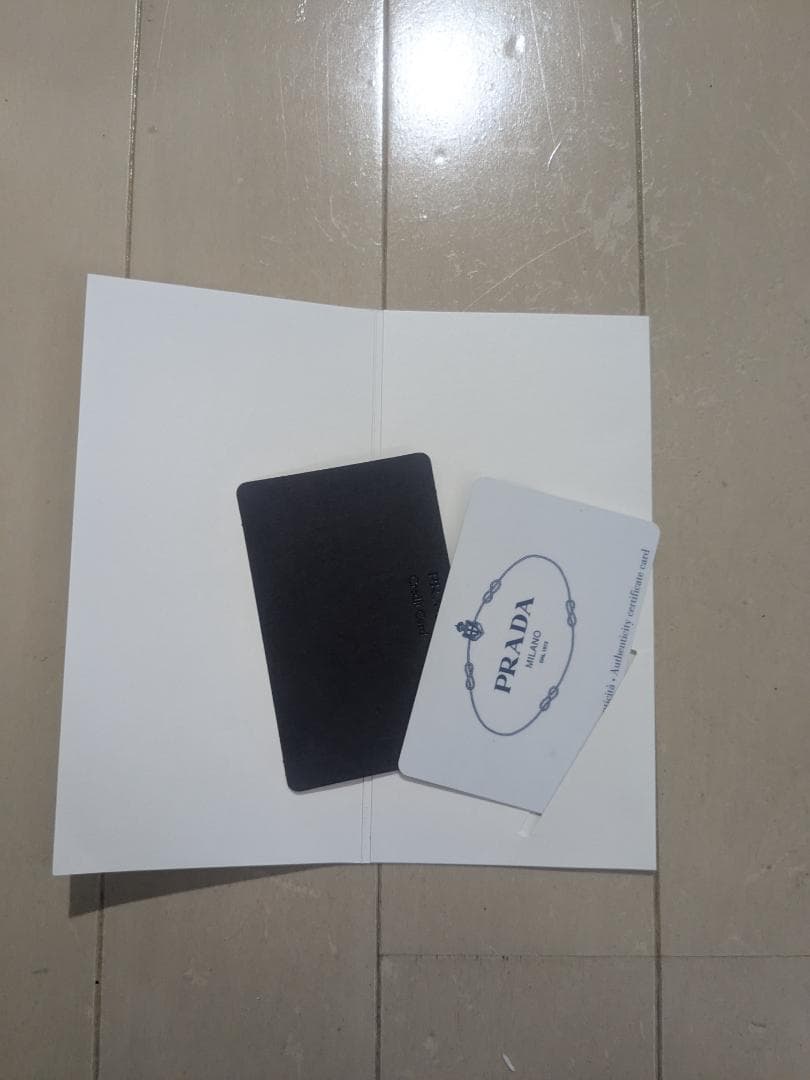 【PRADA】財布　VITTELLO GRAIN　１ML506