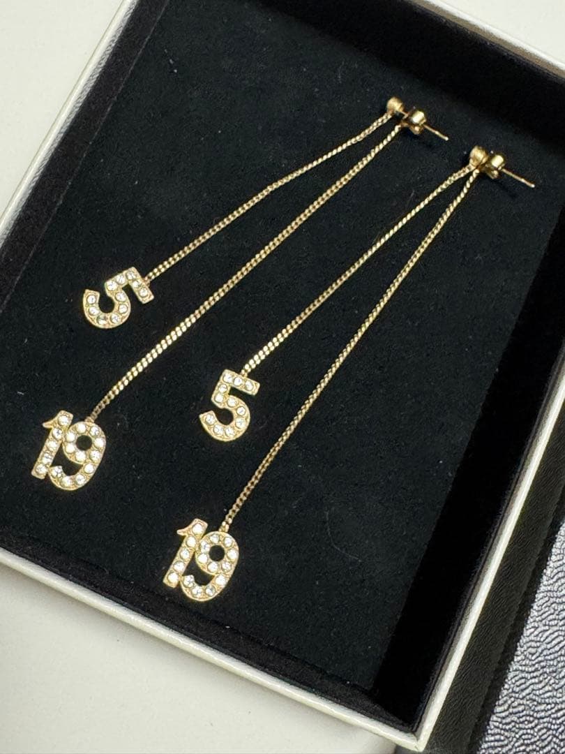 正規品☆シャネルロングピアス no5 no19 ヴィンテージCHANELゴールド