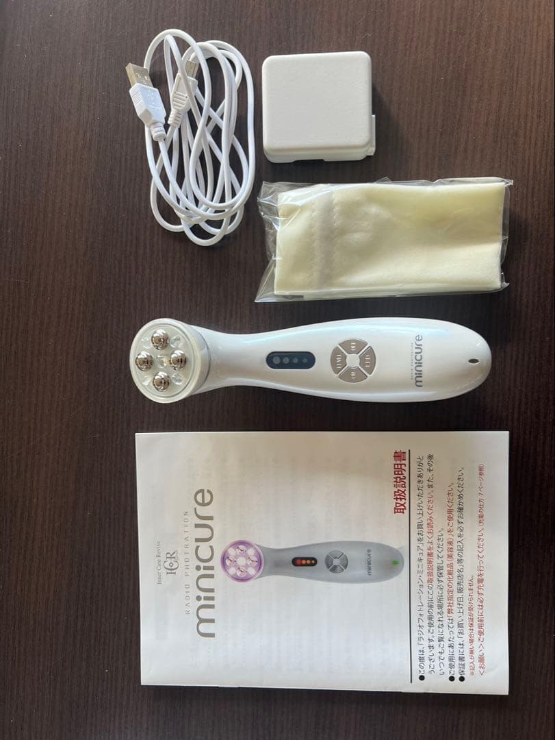 minicure 美顔器 LEDライト機能付き