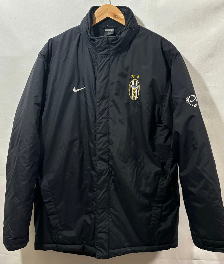 nike juventus ユベントス 中綿ジャケット ナイロンジャケット