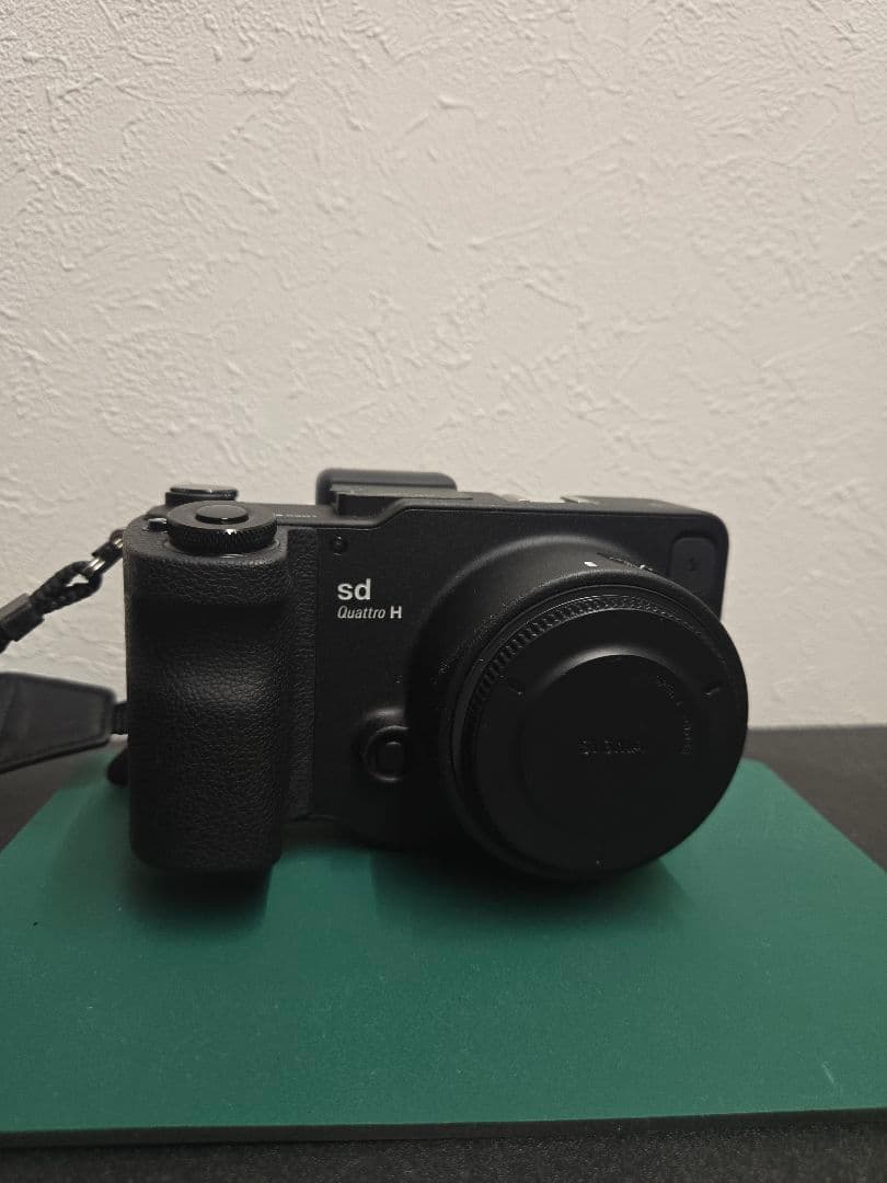 SIGMA sd Quattro H + レンズ x2