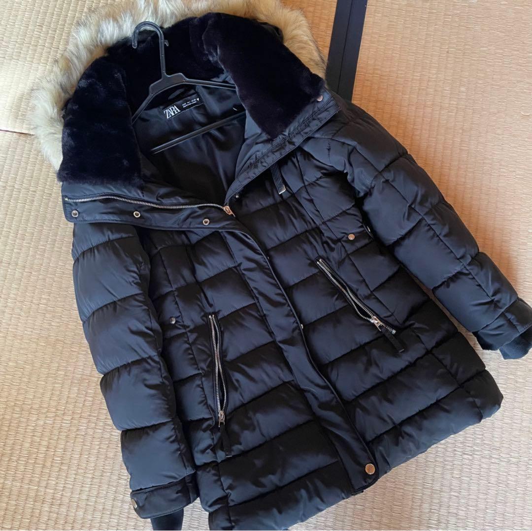 ZARA 大人気　ブラック ファー付きダウンジャケット