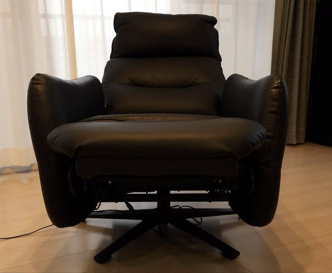 【専用】ニトリ 電動リクライニングパーソナルチェア2モーター LE01